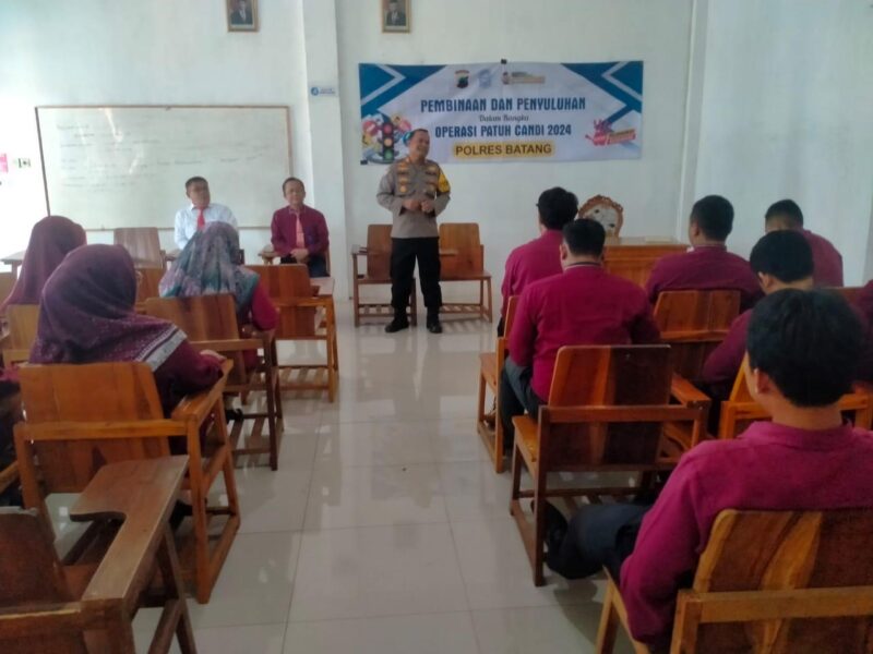 Ops Patuh Candi 2024: Satgas Bindikmas Sosialisasi di Universitas Sri Slamet