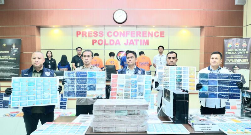 Wujudkan Asta Cita, Polda Jatim Berhasil Bongkar Judi Online dan TPPU Jaringan Internasional