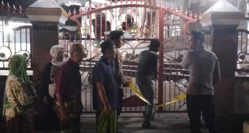 Masjid Baiturrahman di Ra'as Ambruk, di Duga Bangunan Lama
