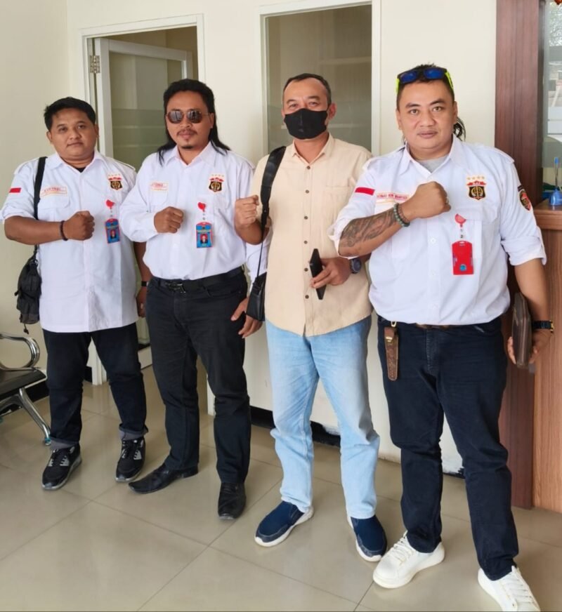 KETUA DPC BAI, REMBANG: Mendampingi Masyarakat di  PT,Woori Finance
