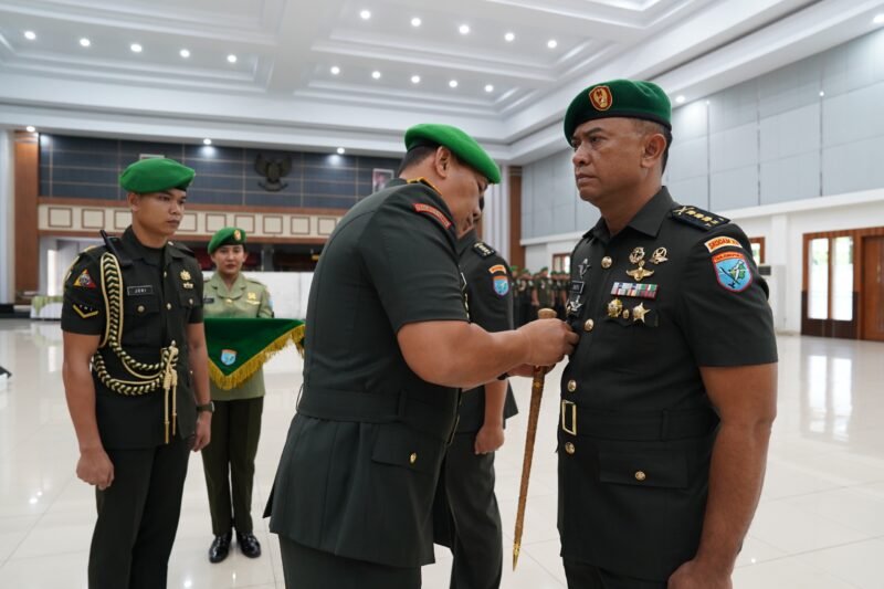 Pangdam Tanjungpura Pimpin Sertijab Asrendam XII/Tpr dan Asintel Kasdam XII/Tpr
