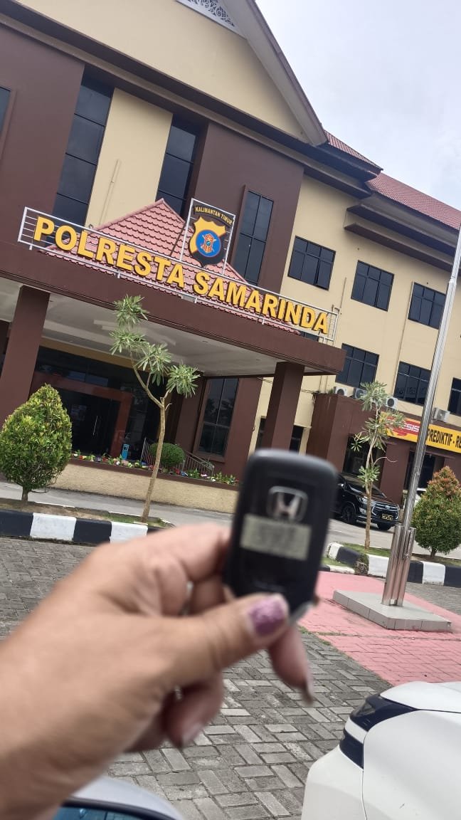 BOLANG XENA Pertanyakan Kapasitas Oknum Berseragam dalam Kasus Ramadhoni: Siapa yang Mereka Wakili