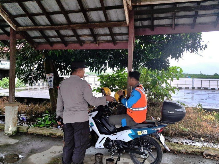 Satuan Binmas Polres Pulang Pisau , Sambangi Warganya terkait Tindak Pidana perdagangan Orang