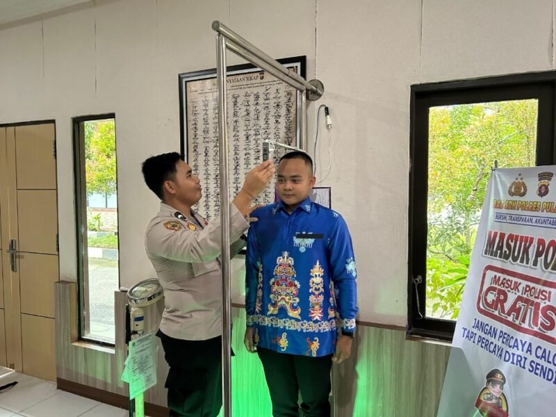 Bagian SDM Polres Pulang Pisau Layani Pendaftaran dan Verifikasi Calon Anggota Polri TA 2025