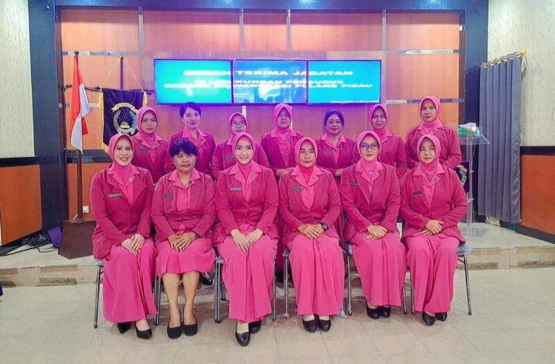 Pengurus Bhayangkari Cabang Pulang Pisau Gelar Sertijab Ketua Seksi Sosial dan Ekonomi