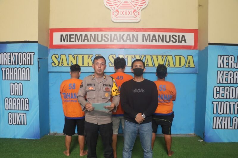 Polres Pelabuhan Tanjung Perak Tangkap Tiga Pelaku Penusukan di Jl. Jakarta Surabaya, Satu Pelaku DPO