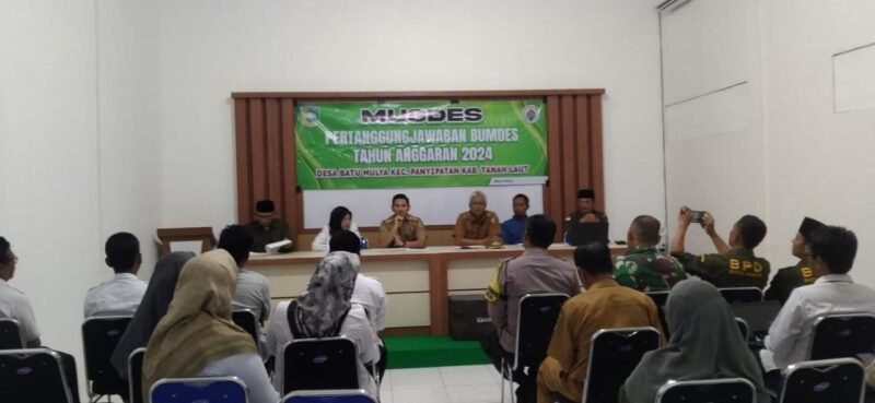 Personel Kodim 1009/Tanah Laut Menghadiri Musyawarah Dalam Rangka Pertanggungjawaban Badan Usaha Milik Desa