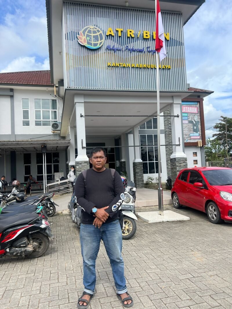Warga Keluhkan Pengurusan Balik Nama SHM di BPN Kubu Raya yang Berlarut-larut