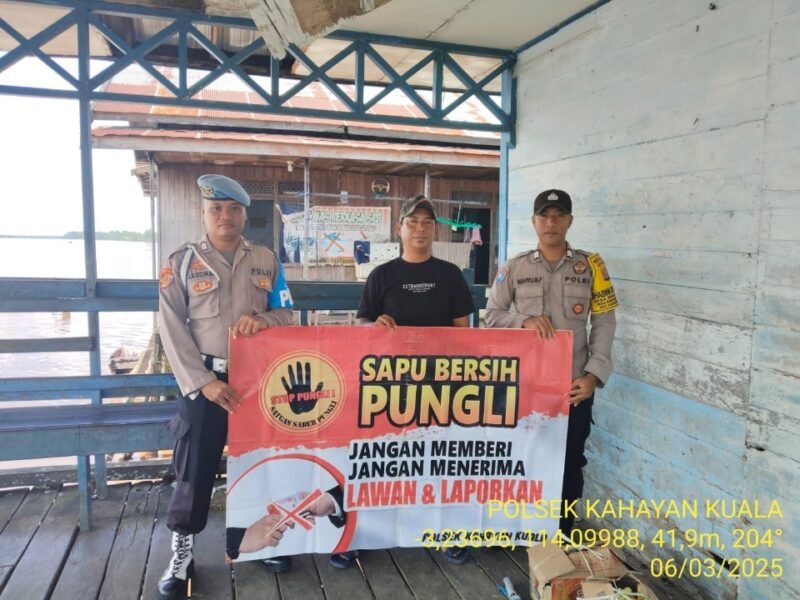Polsek Kahayan Kuala lakukan sosialisasi kepada warga terkait telah di bentuknya Tim Satgas Saber Pungli di Wilkum Polres Pulang Pisau