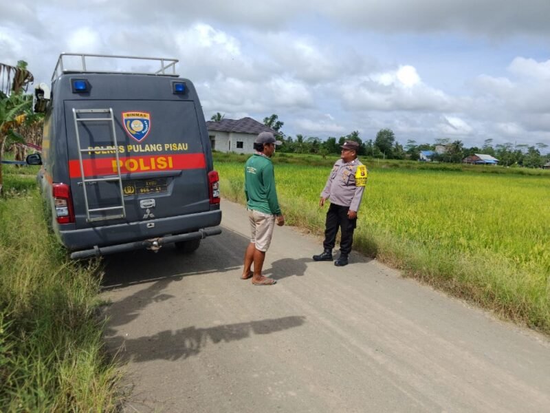 Bhabinkamtibmas Food Estate Sambangi Warga sekaligus Sisipkan Pesan Kamtibmas