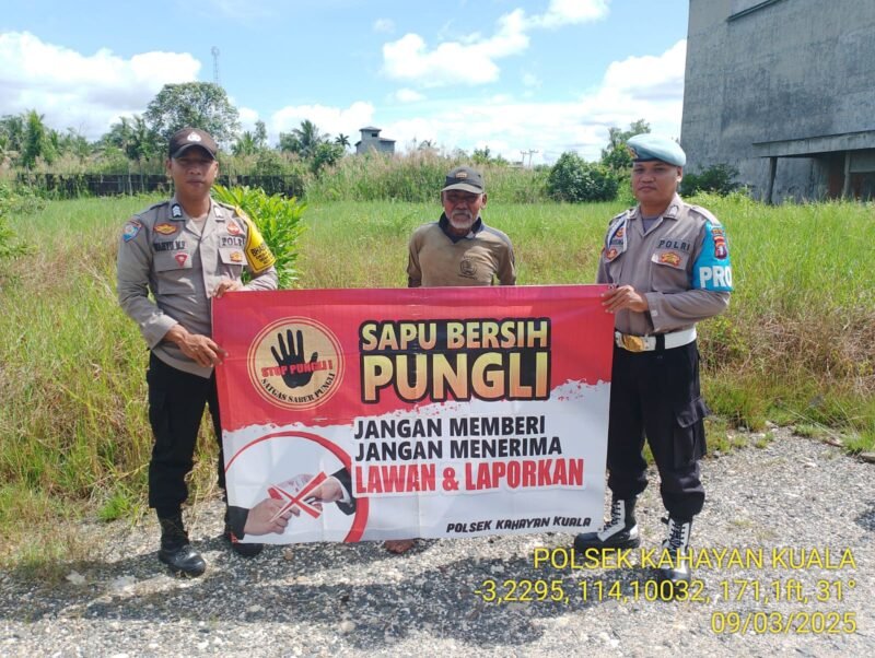 Polsek Kahayan Kuala lakukan sosialisasi kepada warga terkait telah di bentuknya Tim Satgas Saber Pungli di Wilkum Polres Pulang Pisau