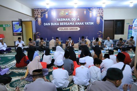 Safari Ramadhan Polres Gresik Gelar Doa dan Buka Bersama Anak Yatim