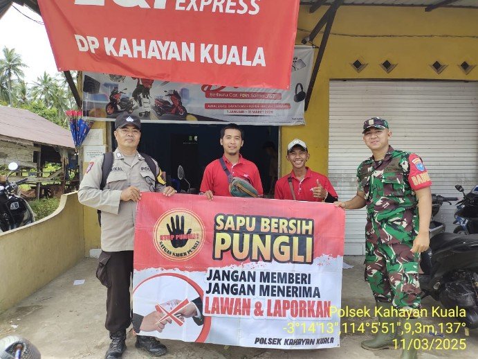 Polsek Kahayan Kuala lakukan sosialisasi kepada warga terkait telah di bentuknya Tim Satgas Saber Pungli di Wilkum Polres Pulang Pisau
