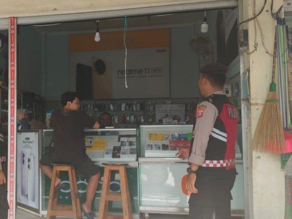 Kunjungi Warga, Sat Samapta Polres Pulang Pisau Sampaikan Bahaya TPPO