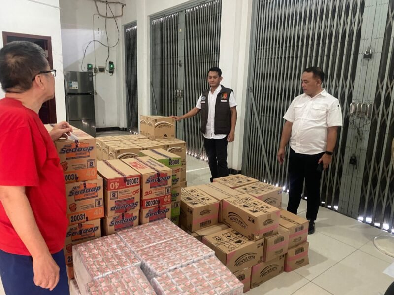 Satgas Pangan Polres Ngawi Sidak Pasar Pantau Harga dan Stok Bapokting Jelang Lebaran