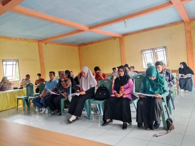 Babinsa Singaraya Hadiri Musdes Laporan Pertanggungjawaban Pendapatan Dan Belanja Desa Binaan