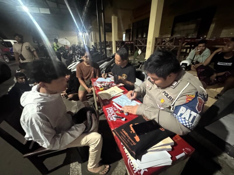 Polres Situbondo Gelar Patroli KRYD, Amankan Puluhan Motor Balap Liar