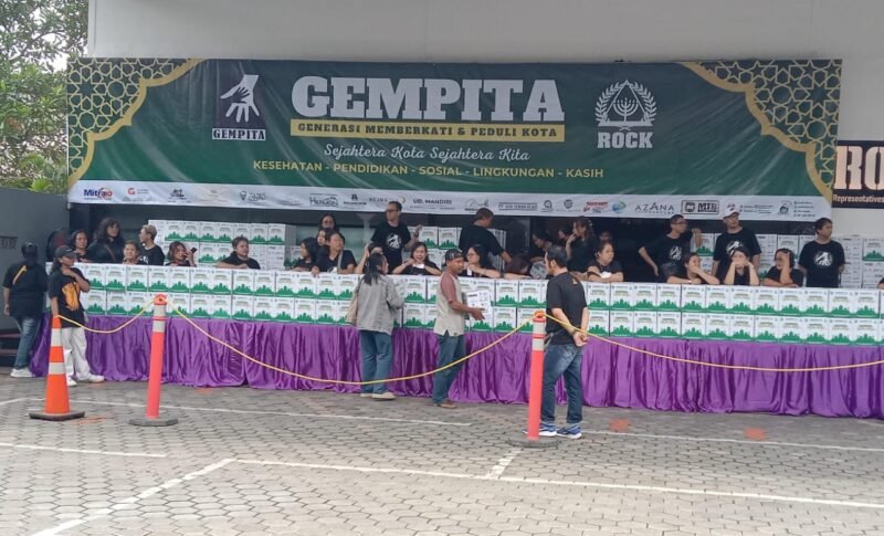 GEMPITA: Bagikan 4.500 Bingkisan di Kota Mojokerto Dari 3 Kecamatan