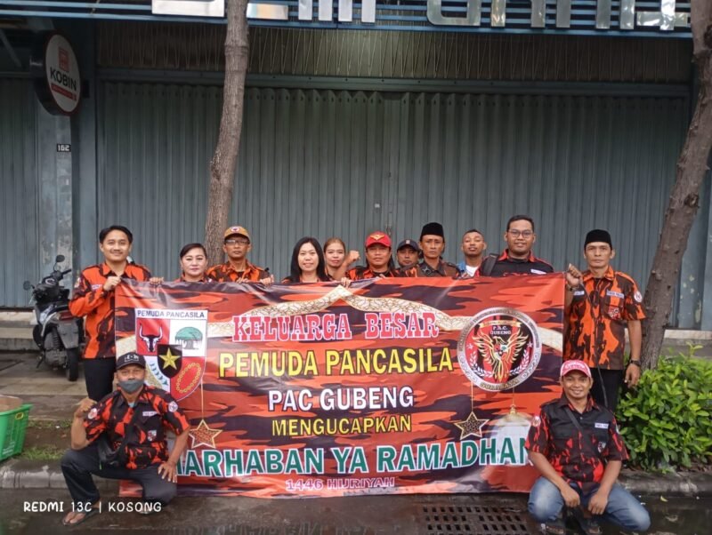Pemuda Pancasila PAC Gubeng Berbagi Takjil dan Buka Bersama di Bulan Ramadhan