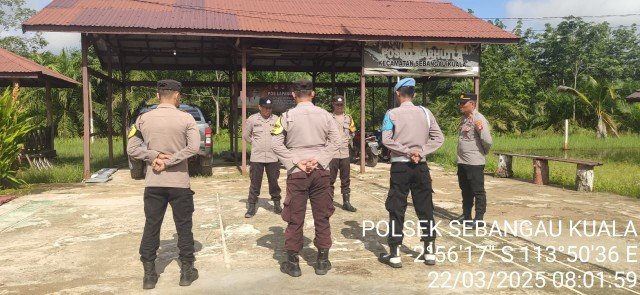 Polsek Sebangau Kuala Laksanakan Apel Serah Terima piket jaga di Halaman Mako Polsek Sebangau Kuala