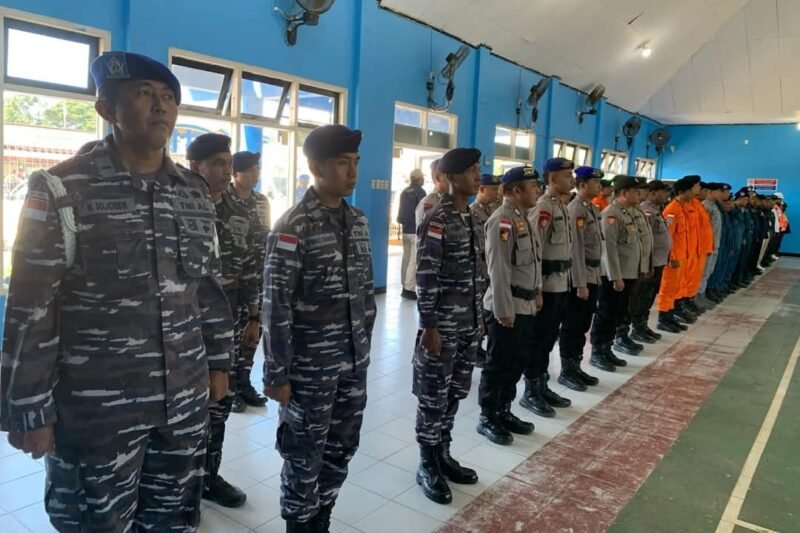 Jelang Hari Raya Idhul Fitri Tahun 2025 Prajurit Yonmarhanlan XI Merauke Ikuti Apel Pembukaan Posko Angkutan Laut
