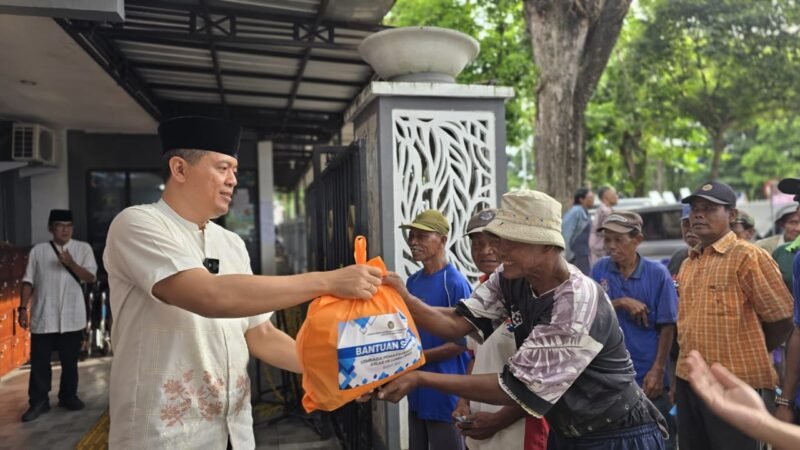 Wujudkan Program Akselerasi Menimipas, Lapas Lumajang Gelar Bakti Sosial kepada keluarga Warga Binaan dan Masyarakat Sekitar Lapas