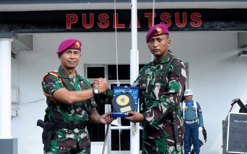 Puslatsus turut mengantarkan Perwira Remaja Korps Marinir Tandiktukpa LIV menuju Gerbang Penugasan Baru