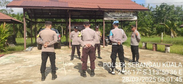 Polsek Sebangau Kuala Laksanakan Apel Serah Terima piket jaga di Halaman Mako Polsek Sebangau Kuala