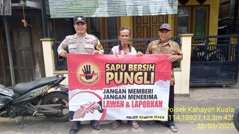 Polsek Kahayan Kuala lakukan sosialisasi kepada warga terkait telah di bentuknya Tim Satgas Saber Pungli di Wilkum Polres Pulang Pisau