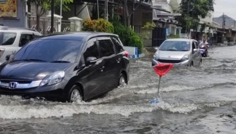 Banjir 10 Desa, Sidoarjo Dampak Hujan Deras Disertai Angin Kencang