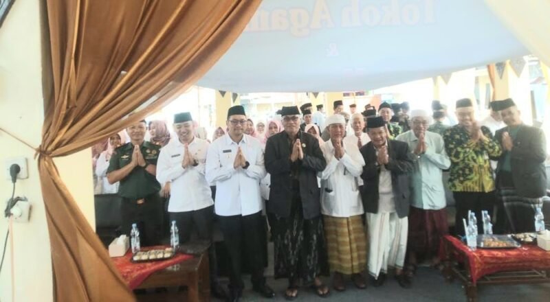 Halal Bihalal Bersama Tokok Agama Dan Tokok Masyarakat Kecamatan Kemlagi Tahun 2025
