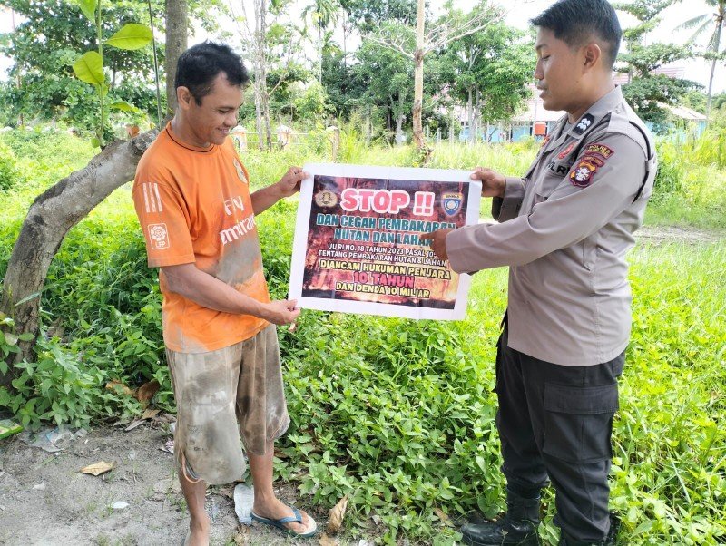Giatkan Sambang di Daerah Rawan Karhutla, Polres Pulang Pisau Edukasi Masyarakat Cegah Karhutla