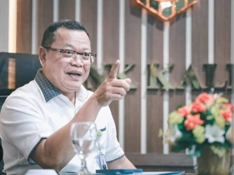Dirut Bank Kalbar Rokidi Mendadak Mengundurkan Diri,Menjadi Pertanyaan Publik
