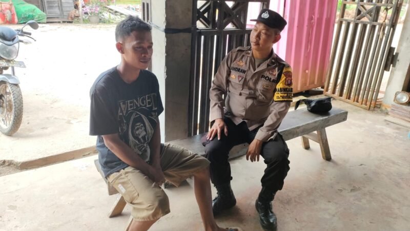 Sebagai Bhabinkamtibmas Super Police personil Bhabinkamtibmas Aktif Sambangi Warga