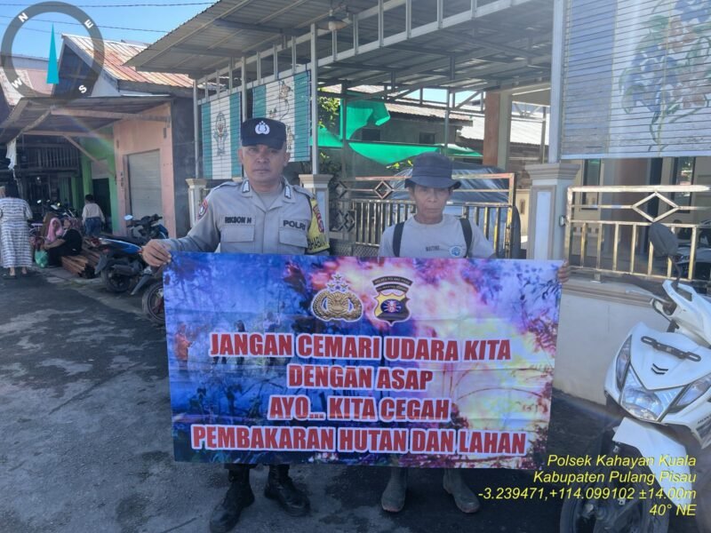 Personel Polsek Kahayan Kuala sambangi warga dan Memberikan himbauan Tentang Larangan Membakar hutan dan lahan