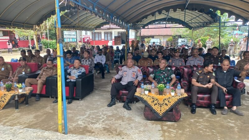 PT. Conch dan Pemkab Tabalong Serahkan Bantuan Gizi untuk Anak Sekolah