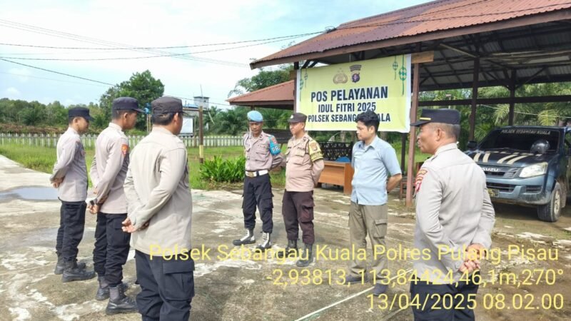 Personil polsek sebangau kuala melaksanakan serah terima piket penjagaan mako polsek sebangau kuala