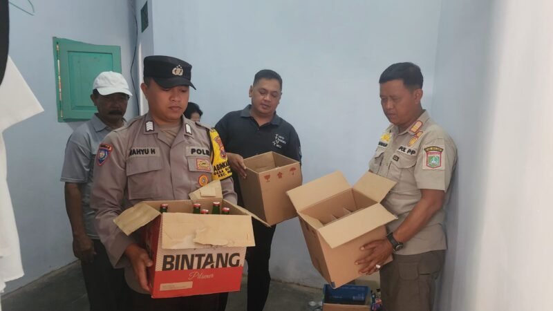 Polisi Tertibkan Penjualan Miras Ilegal di Malang