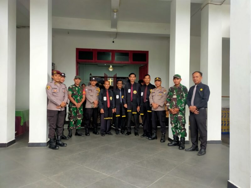 SINERGI TNI–POLRI AMANKAN IBADAH PASKAH DI GEREJA GKE EPPATA TANJUNG