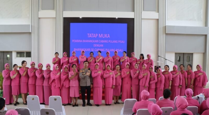 Tatap Muka Perdana, Ini Arahan Pembina dan Ketua Bhayangkari Cabang Pulang Pisau