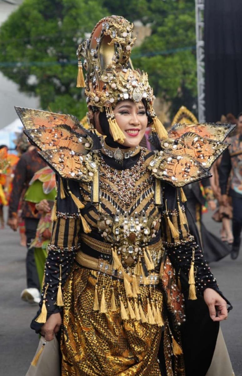 Refleksi Mendalam Prof. (HCUA) Dr. Mia Amiati di Hari Kartini: Menggali Makna Abadi