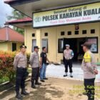 Rutinitas Personil polsek Kahayan kuala melaksanakan serah terima piket penjagaan mako polsek Kahayan kuala