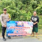 Personel Polsek Kahayan Kuala sambangi warga dan Memberikan himbauan Tentang Larangan Membakar hutan dan lahan