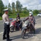 Sat Lantas Polres Pulang Pisau Berikan Himbauan Kamseltibcarlantas kepada Pengendara