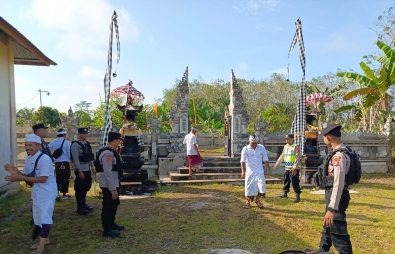 Perayaan Galungan, Polres Pulang Pisau Kerahkan Personil Amankan Kegiatan Persembahyangan Umat Hindu