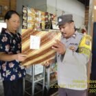 Bhabinkamtibmas Sosialisasikan call center Polsek Jabiren Raya
