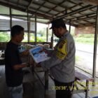 Bhabinkamtibmas Jabiren Raya Aktif sebarkan Akun Media Sosial Kepada Masyarakat