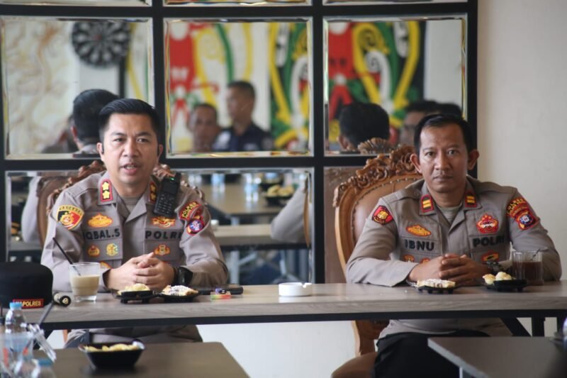 Pererat Silaturahmi dengan Insan Pers dan Ormas, Kapolres Pulang Pisau Gelar Tatap Muka