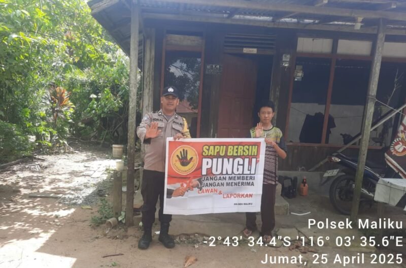 Semengat Gencarkan Sosialisasi Saber Pungli, Dilakukan Oleh Personil Polsek Maliku