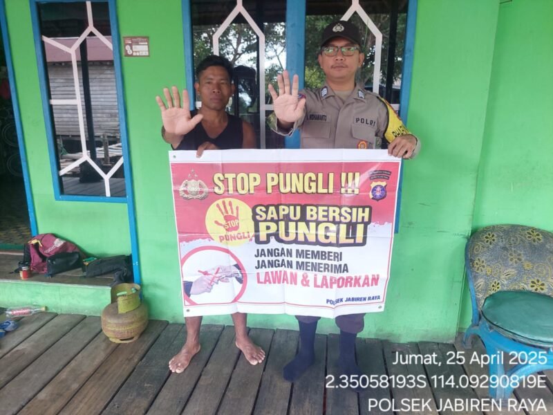 Cegah Pungli, ini yang di lakukan Bhabinkamtibmas saat aambang ke Desa
